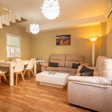 Casa Unifamiliar Lejlighed Sevilla Eksteriør billede